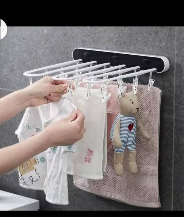 FOLDABLE CLOTH HANGER