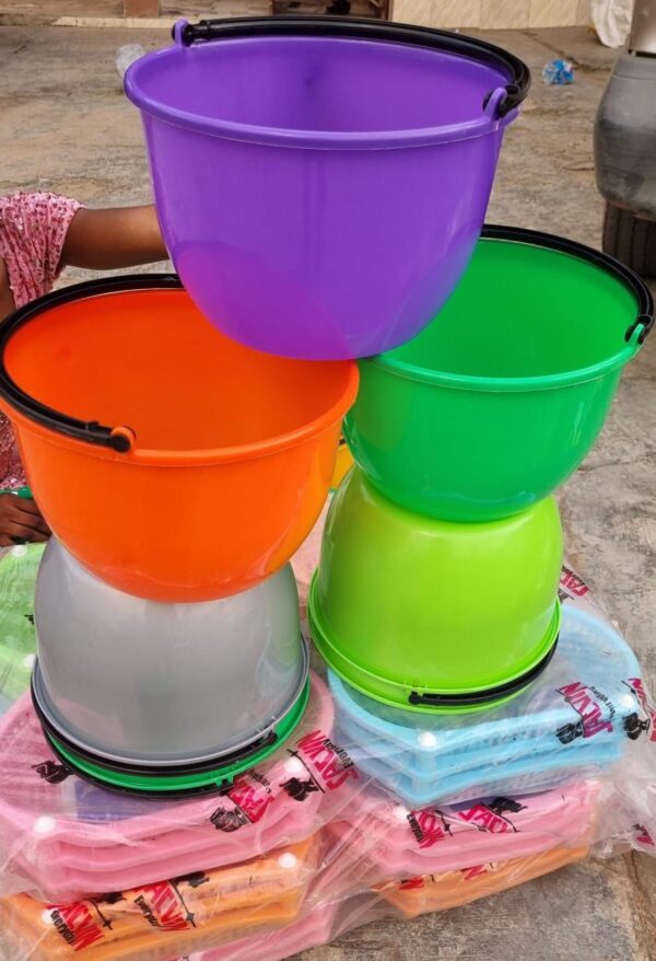 BUCKET 8L BOW 76984759