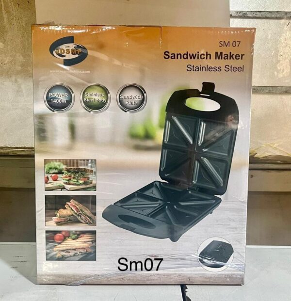 4 SLICE TOASTER SANDWICH MAKER SMO7