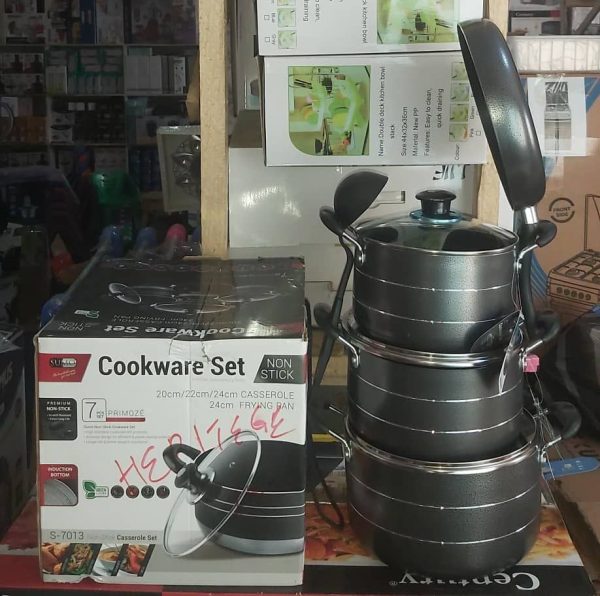 3PC NONSTICK AND 1PC FRYOAN WITH EXTRA COOKING SPOON 7013