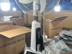 SX 16" RECHARGEABLE SOLAR FAN SX5008