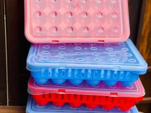 30 SPACE EGGRACK WITH COVER