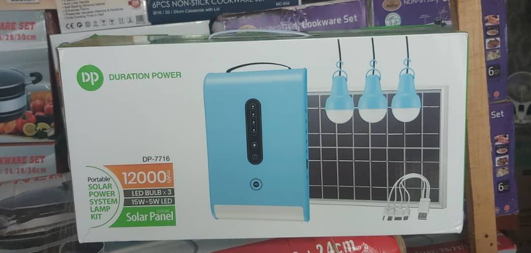 DP -7716 PORTABLE SOLAR POWER SYSTEM LAMP