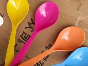 COLOURFUL SERVING SPOON