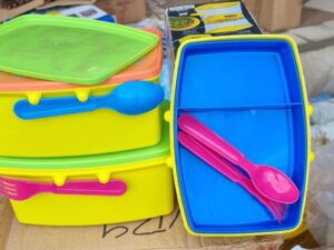 OK PLATE WITH COMPARTMENT