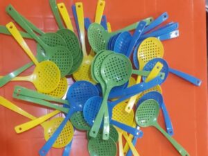 RICE SPOON STRAINER HALF DOZEN