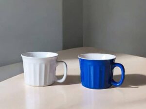 BIG AND CLASSY COLORED MUG