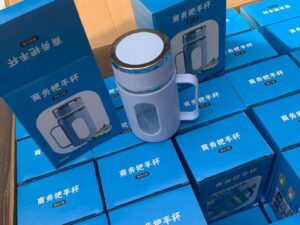 OFFICE LOVELY MUG WITH COVER