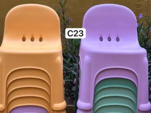 C23 THREE DOT CHAIR